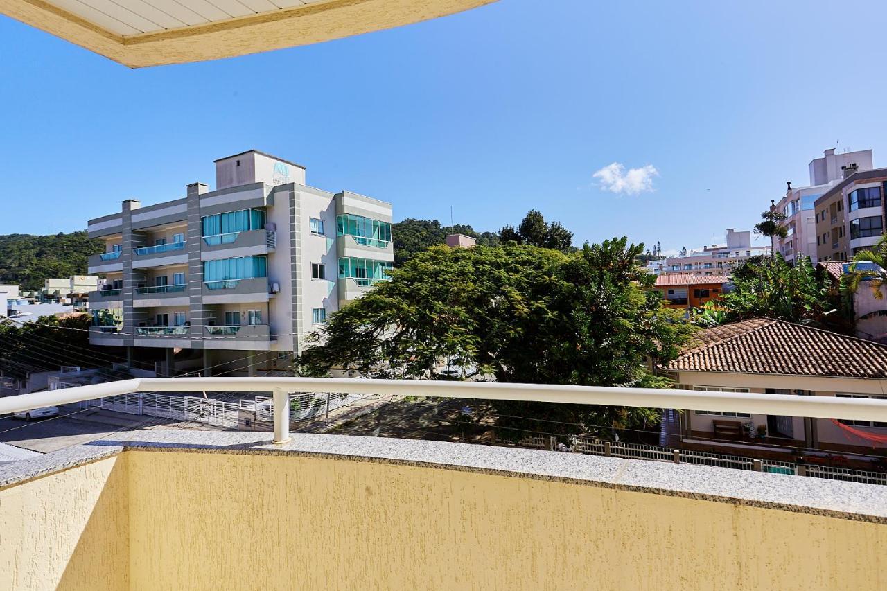 1040 - Departamento 2 Quartos Na Rua Pirajica . 200 M Da Praia Bombinhas Centro Zewnętrze zdjęcie